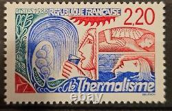 Stamp France 2556a Red Face ref N14/7